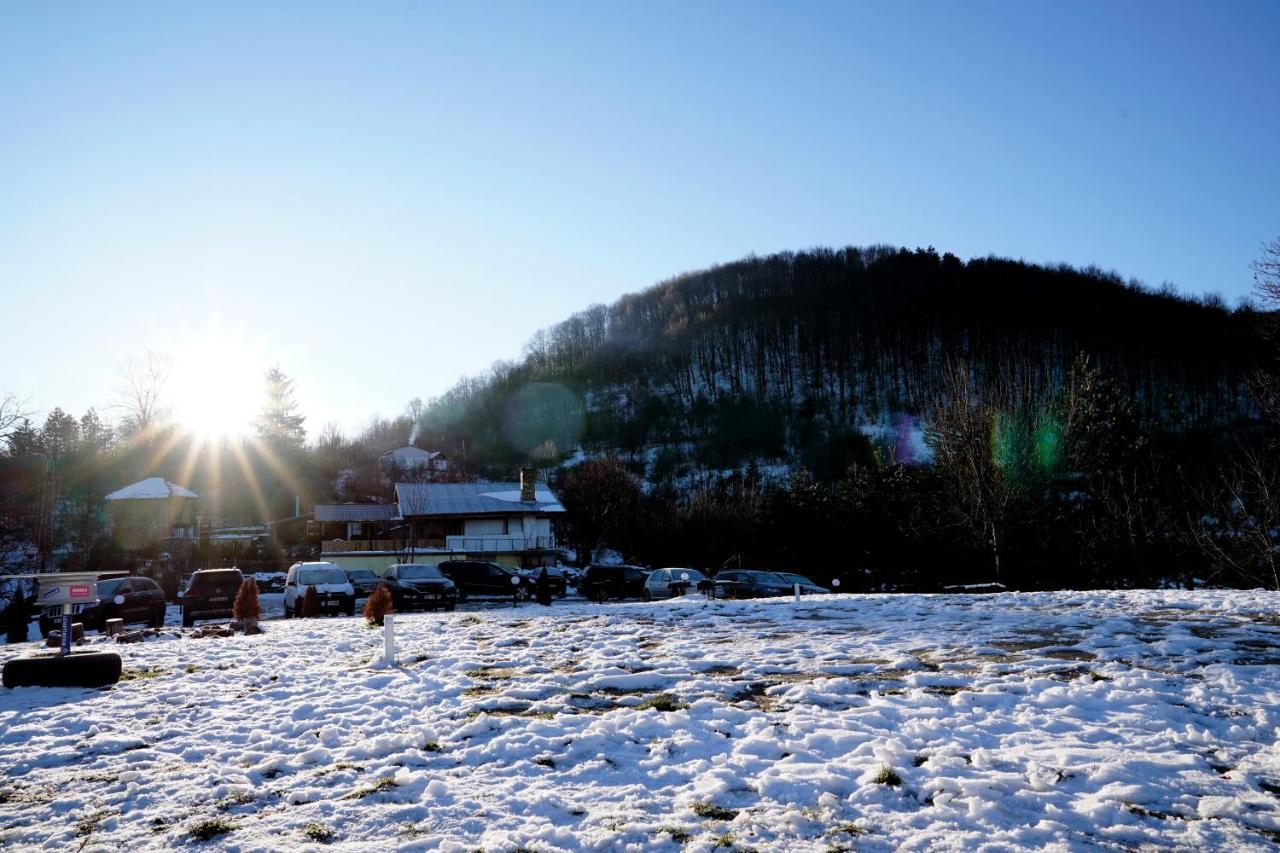 Daskalov Bungalows Chervena Lokva Buitenkant foto